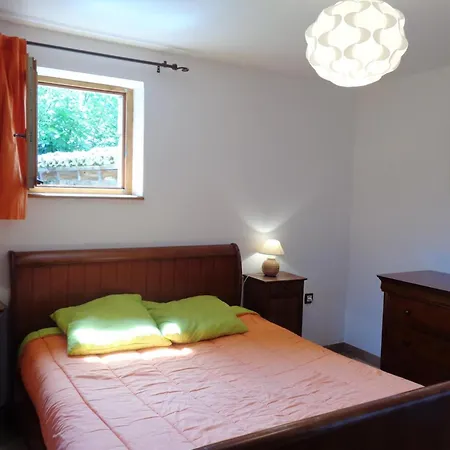 Lumineux Avec Terrain Privatif Et Terrasse - Ideal Pour Activites De Plein Air ! - Fr-1-496-145 Holiday home